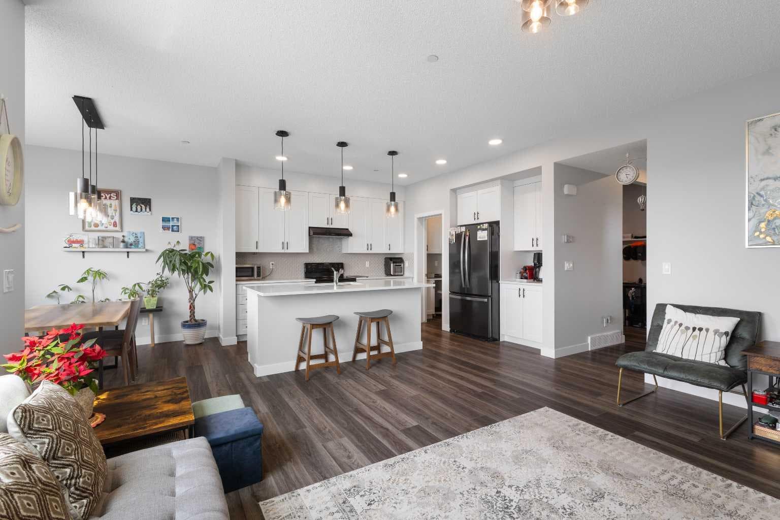 47 Lucas Terrace NW