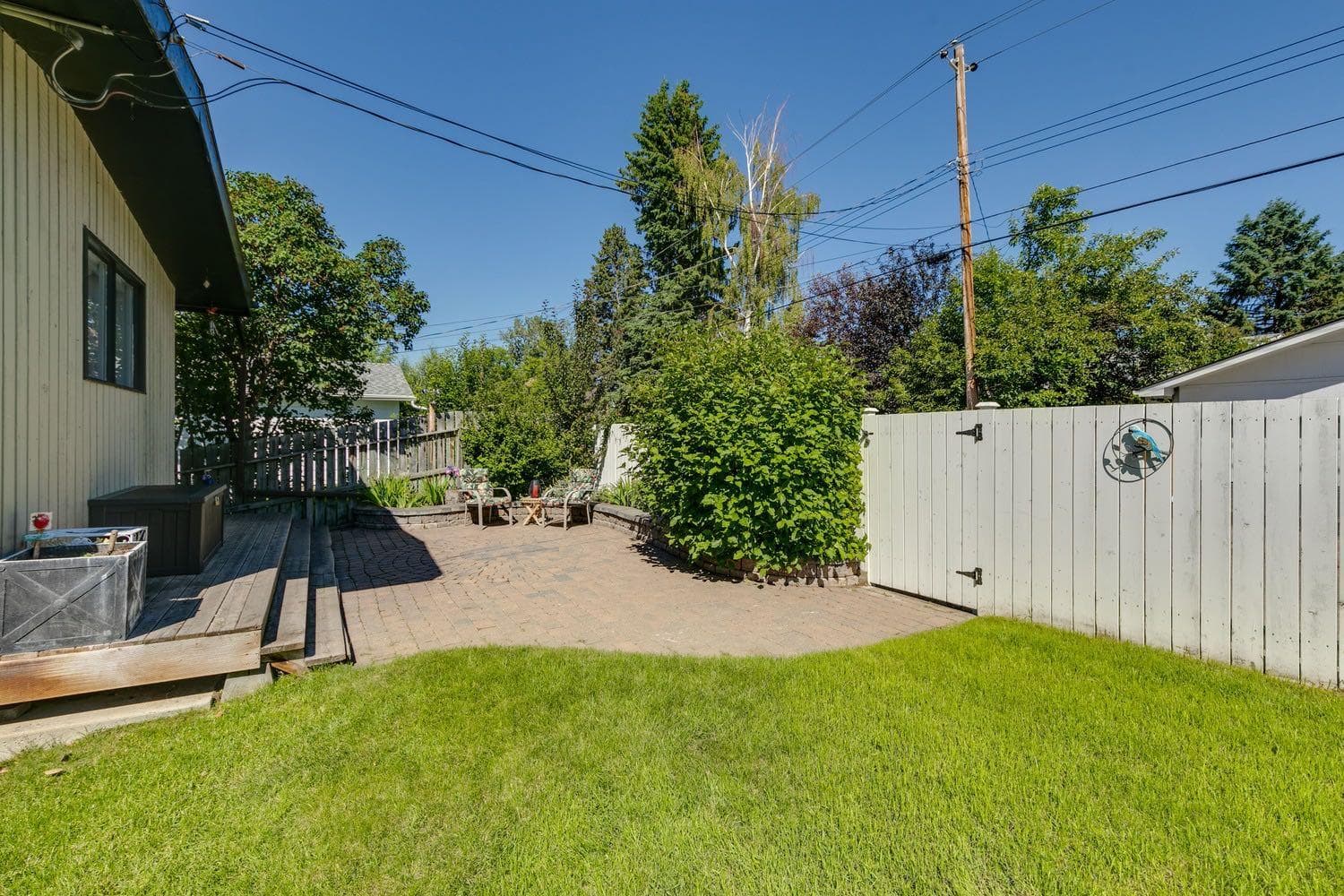 724 Willacy Drive SE