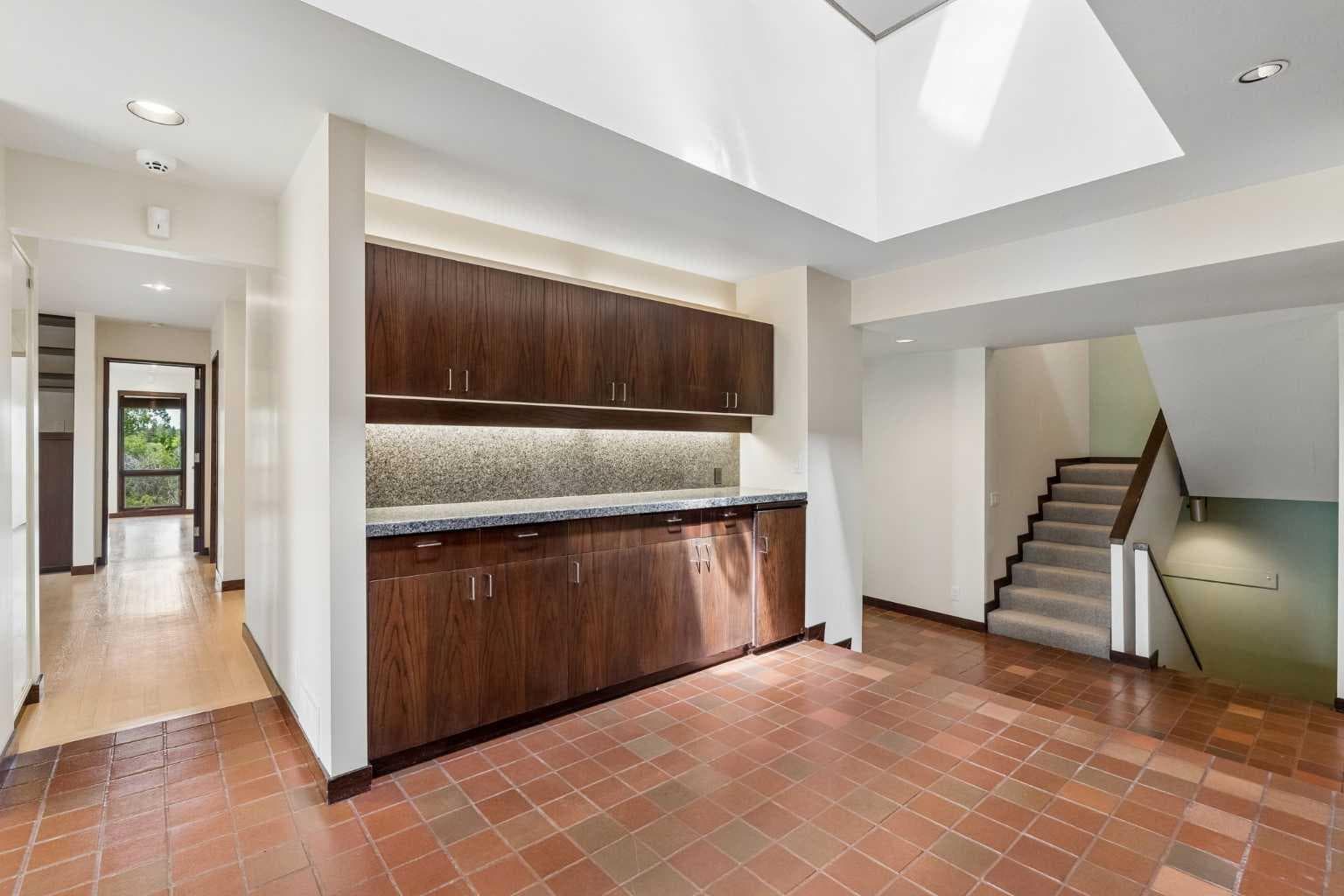237 Escarpment Drive 