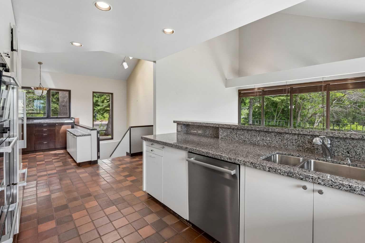 237 Escarpment Drive 