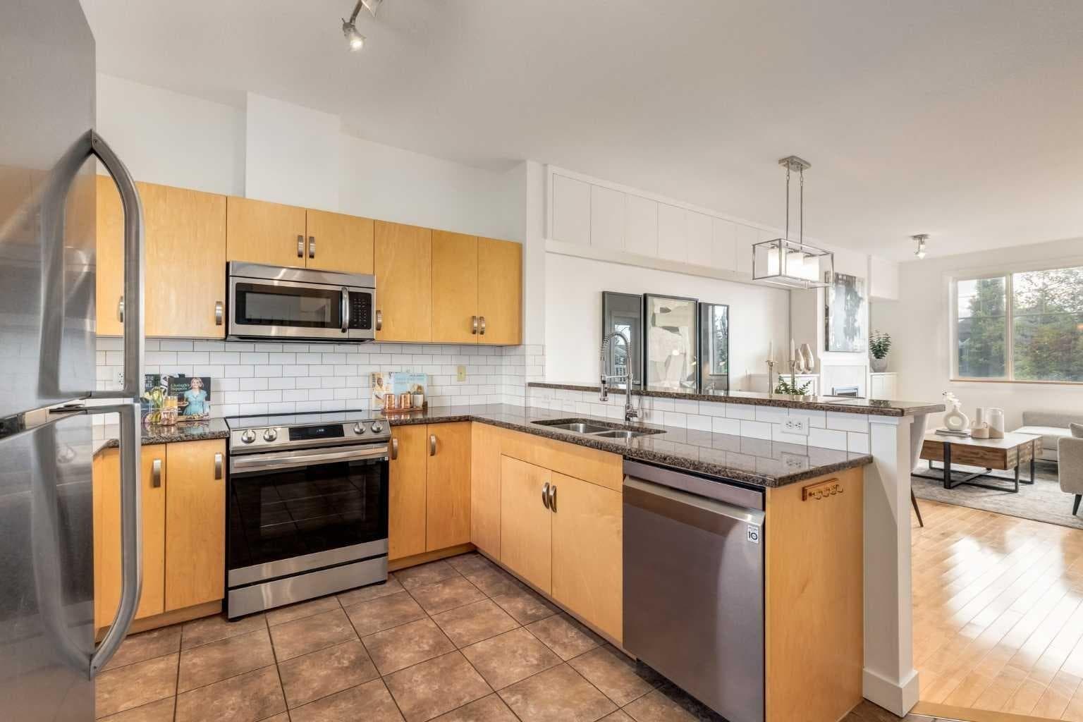 804, 281 Cougar Ridge Drive SW