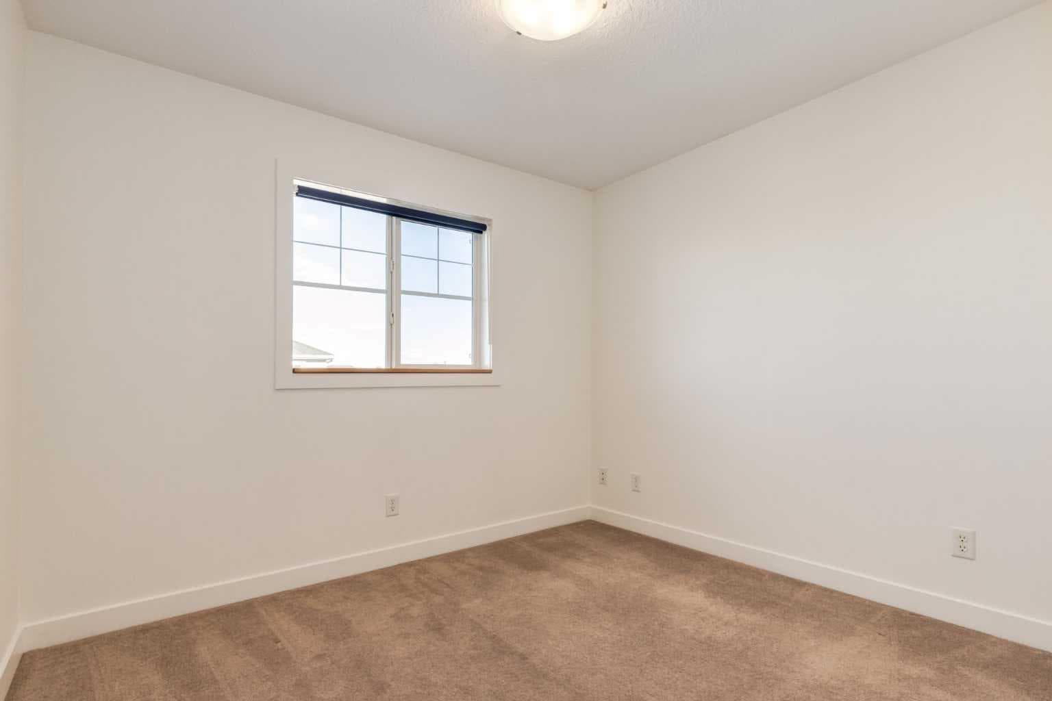 804, 281 Cougar Ridge Drive SW