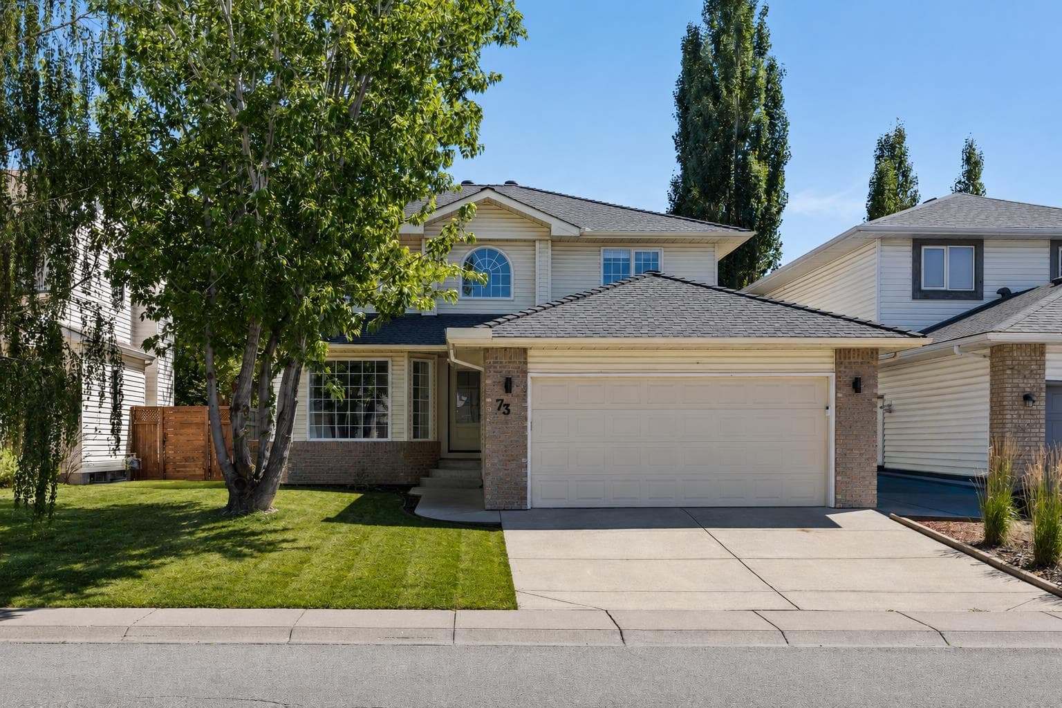 73 Riverview Close SE