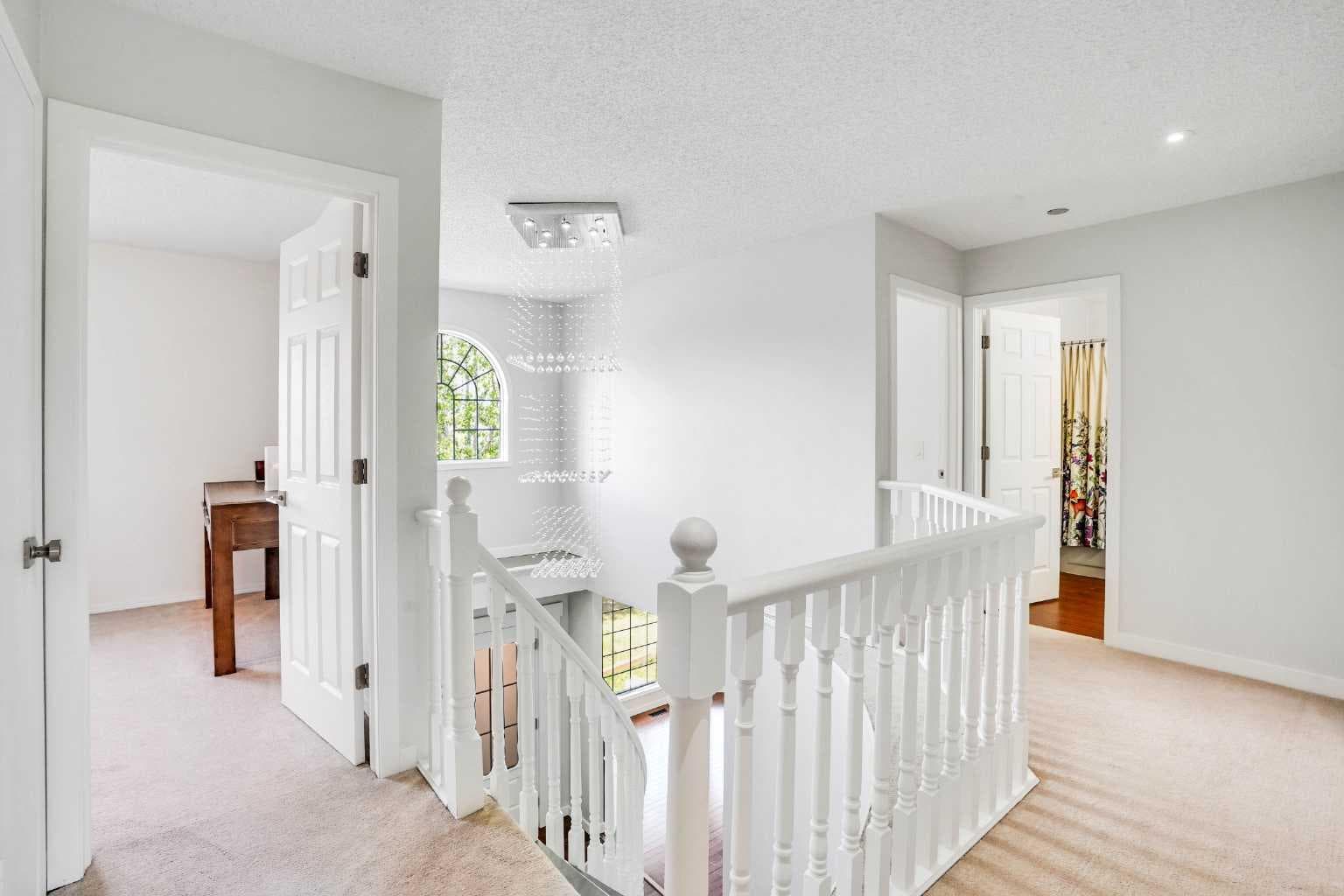 73 Riverview Close SE