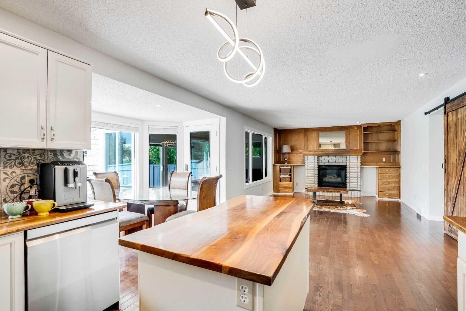 73 Riverview Close SE