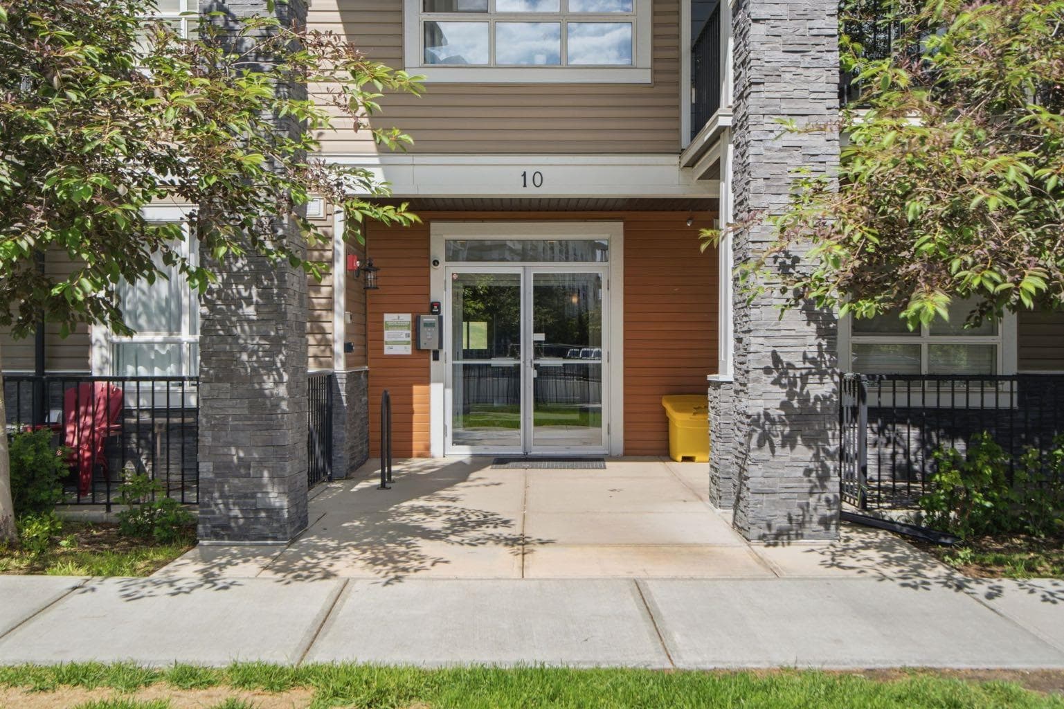 419, 10 Walgrove Walk SE