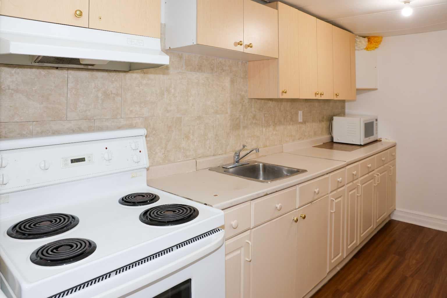 40 Pensville Road SE