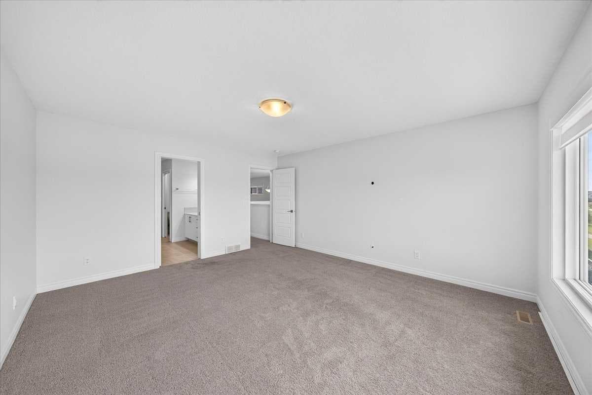 75 Midgrove Drive SW