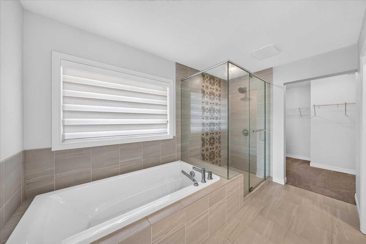 75 Midgrove Drive SW