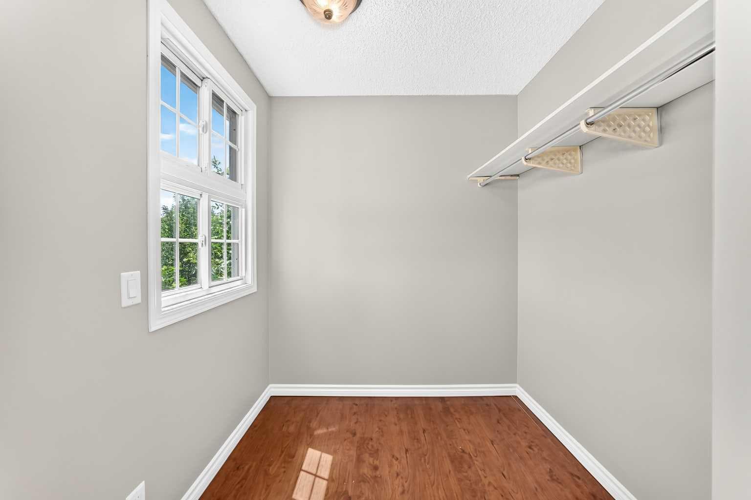 171 Erin Woods Drive SE