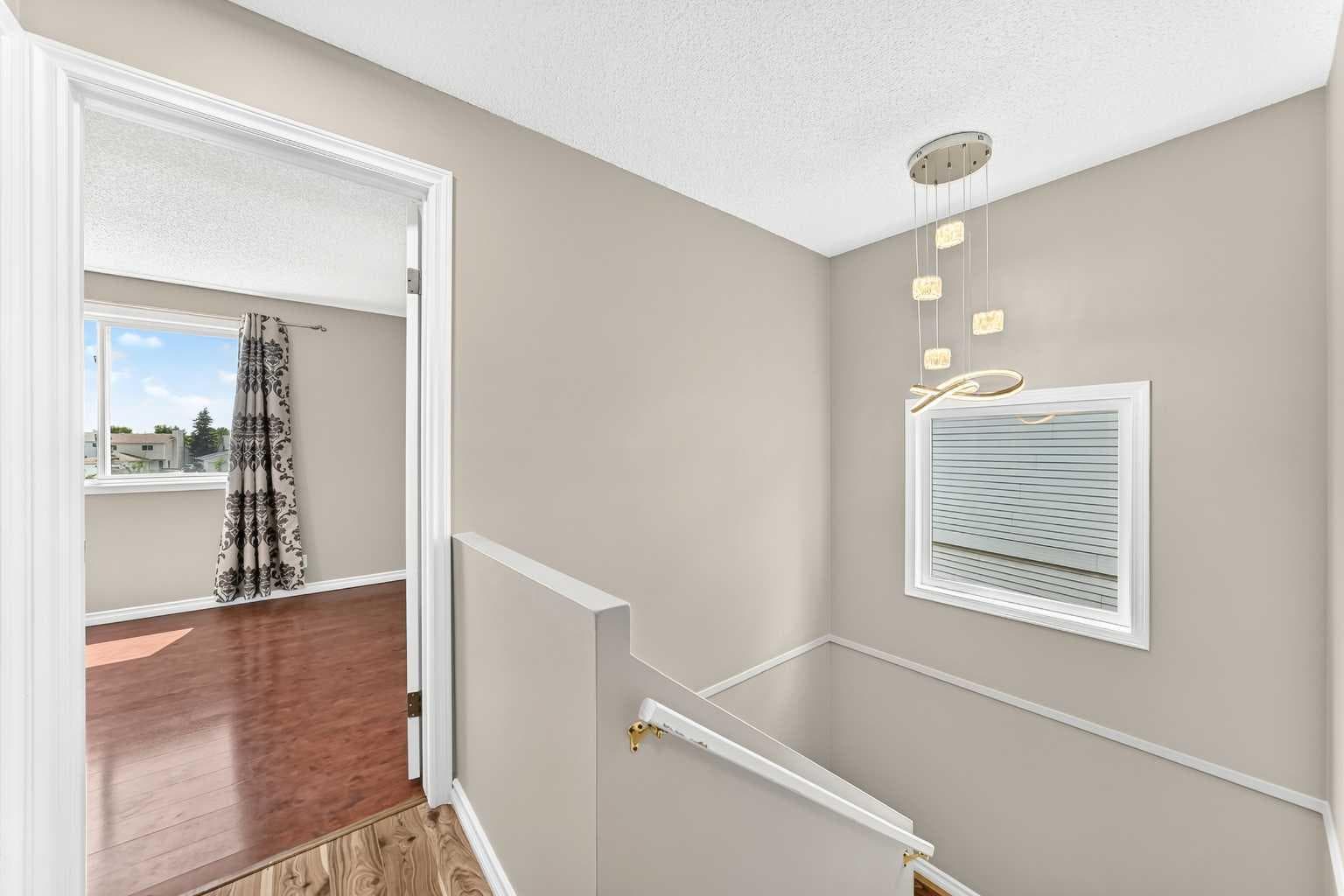 171 Erin Woods Drive SE