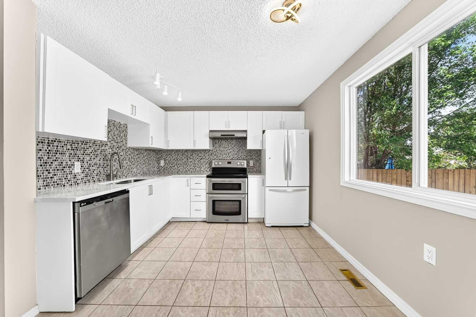 171 Erin Woods Drive SE