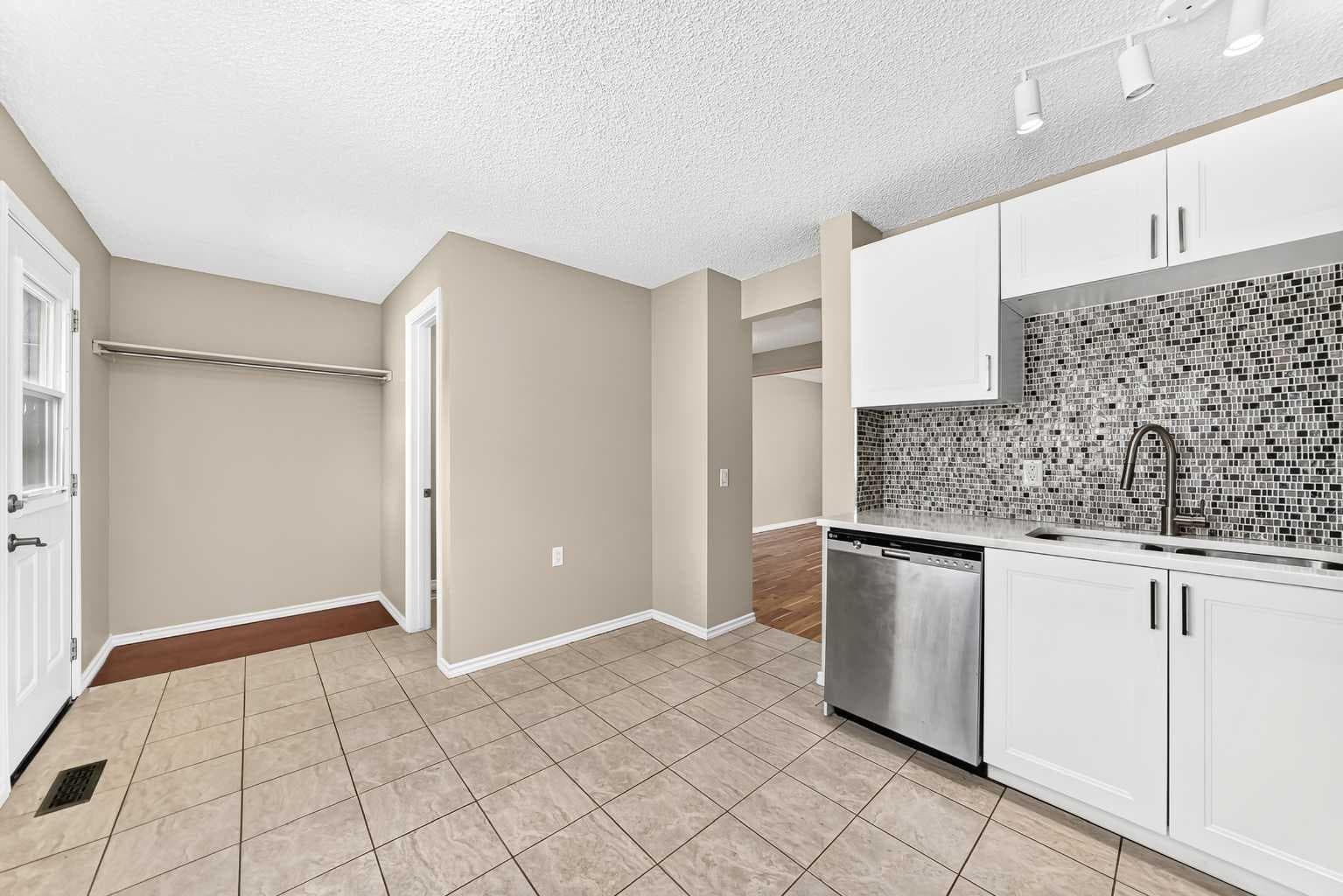171 Erin Woods Drive SE