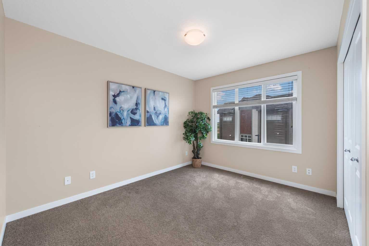 82 Copperstone Common SE