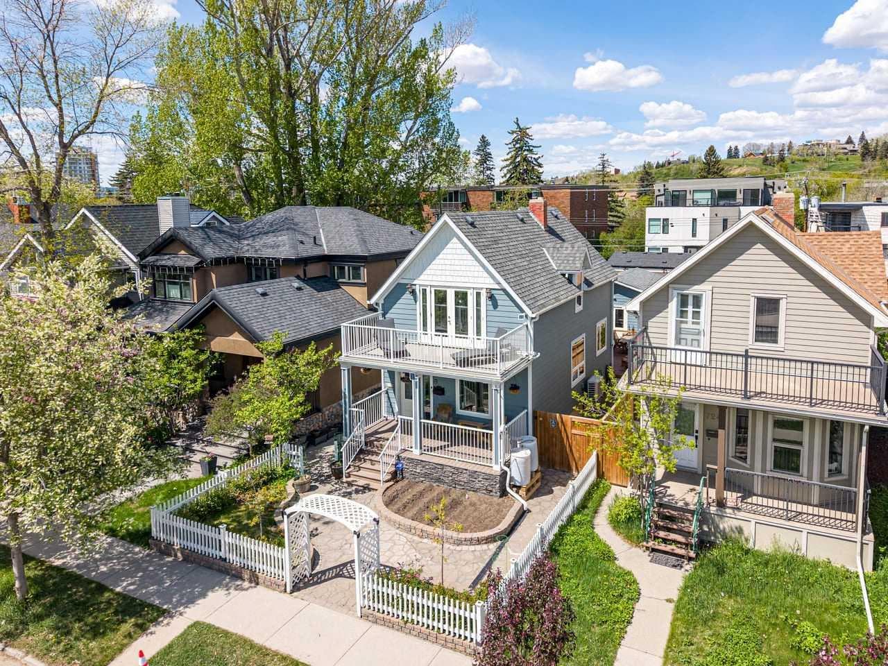 726 Memorial Drive NW