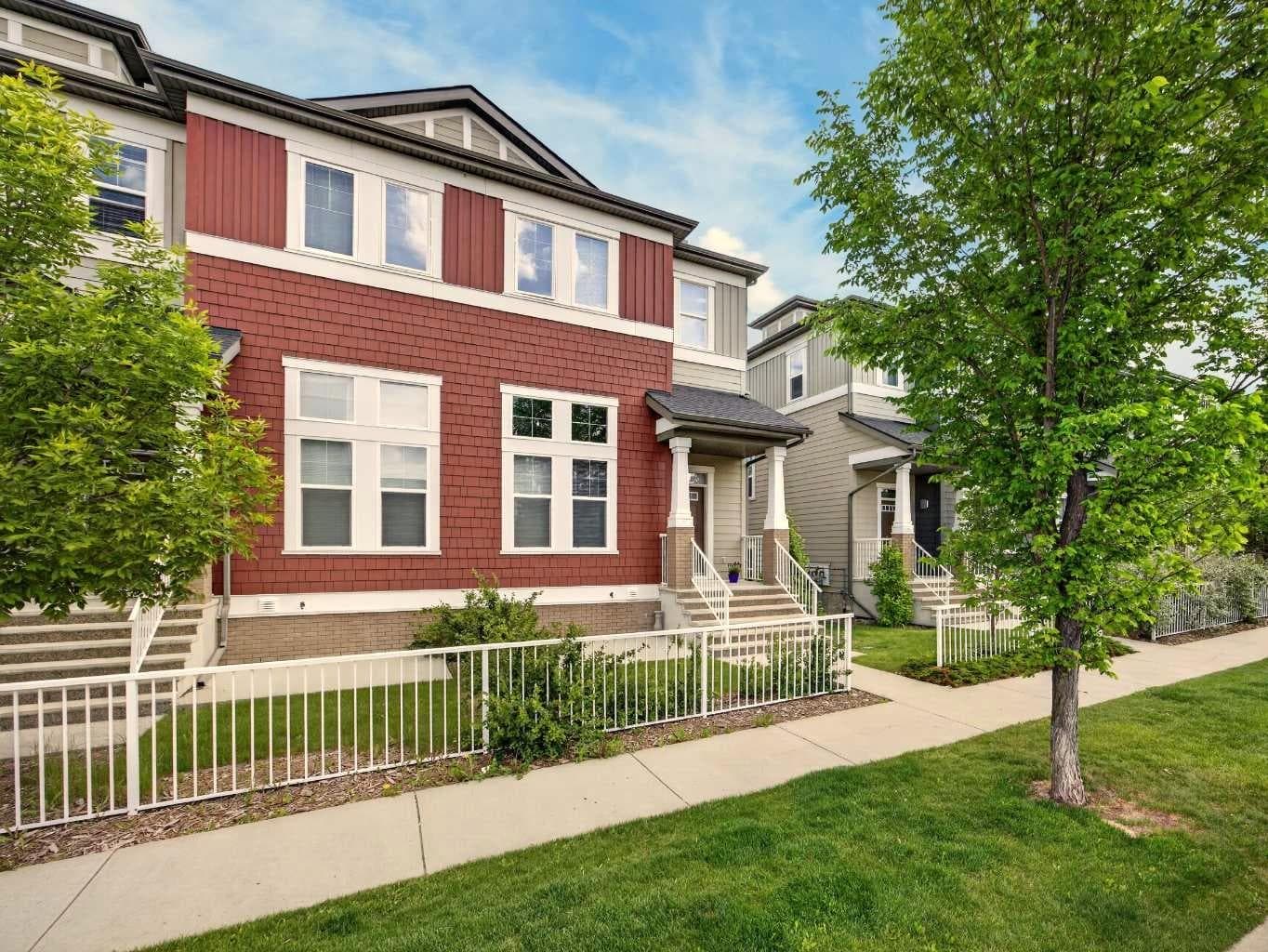 913 Evanston Square NW