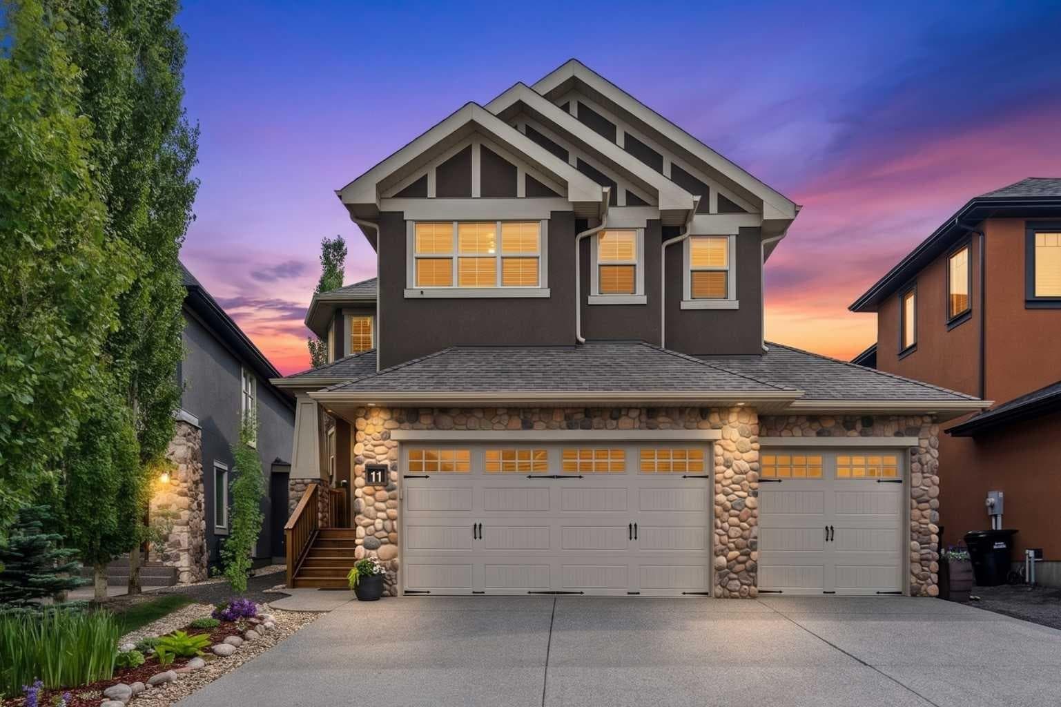 11 Aspen Cliff Place SW