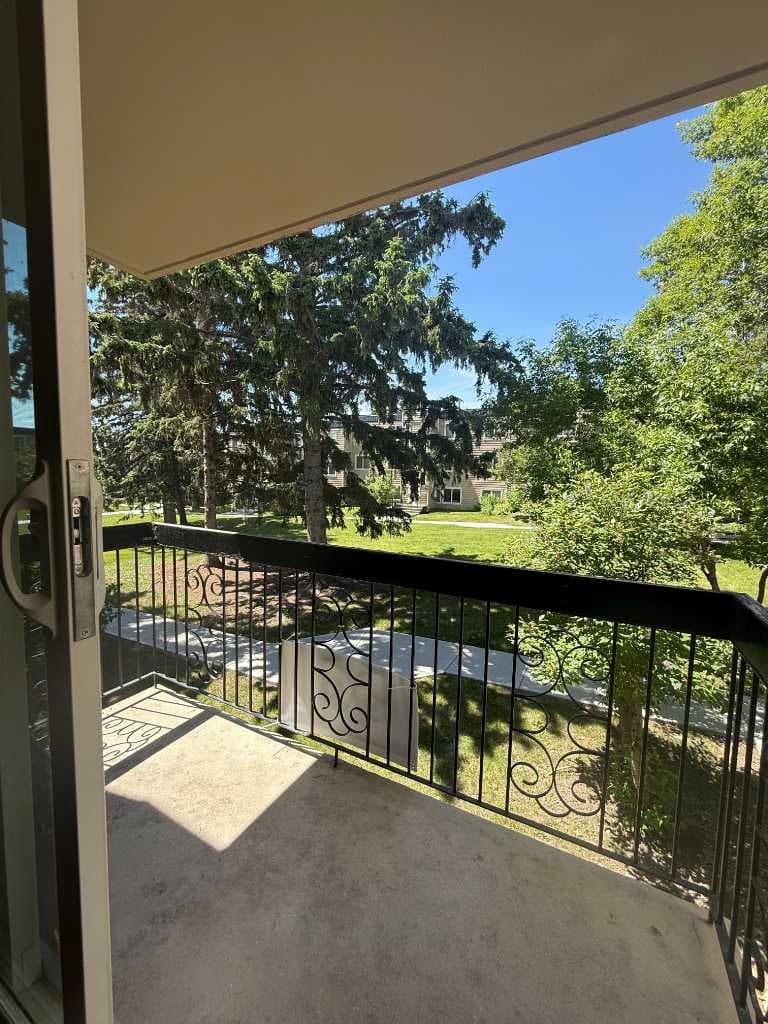 209, 315 Heritage Drive SE