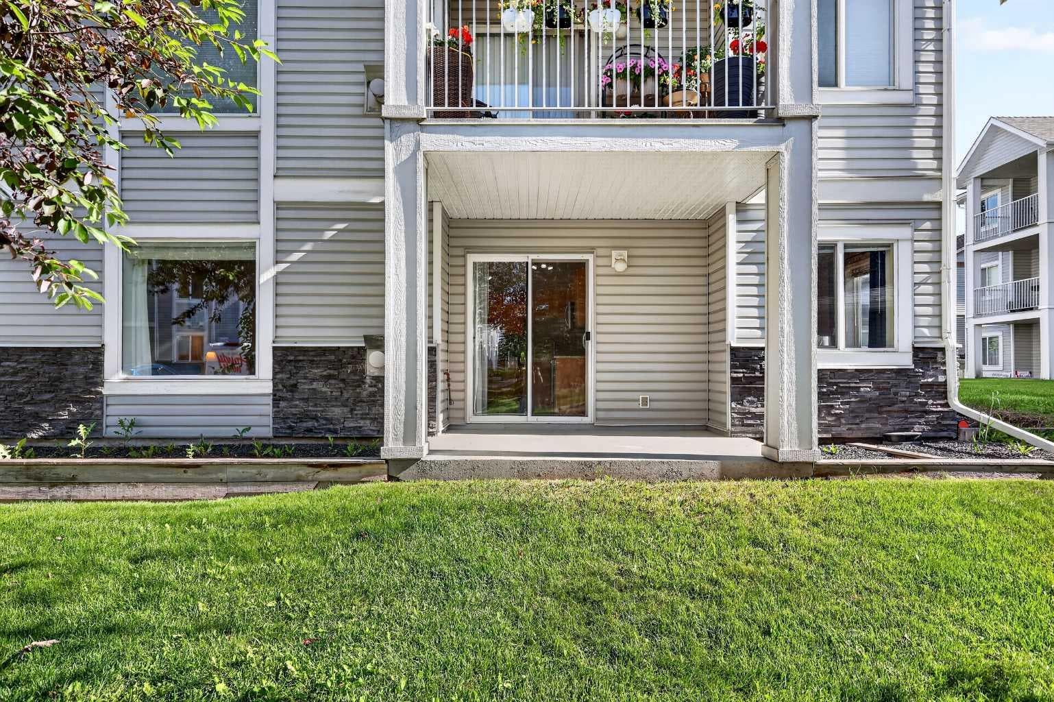 105, 5105 Valleyview Park SE