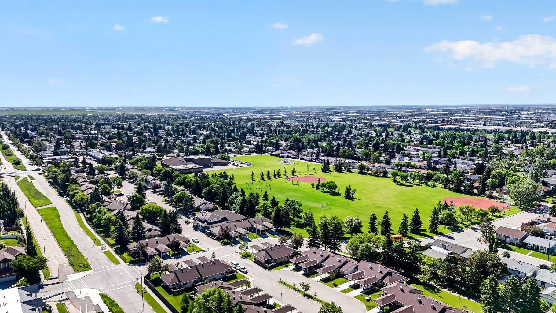 105, 5105 Valleyview Park SE