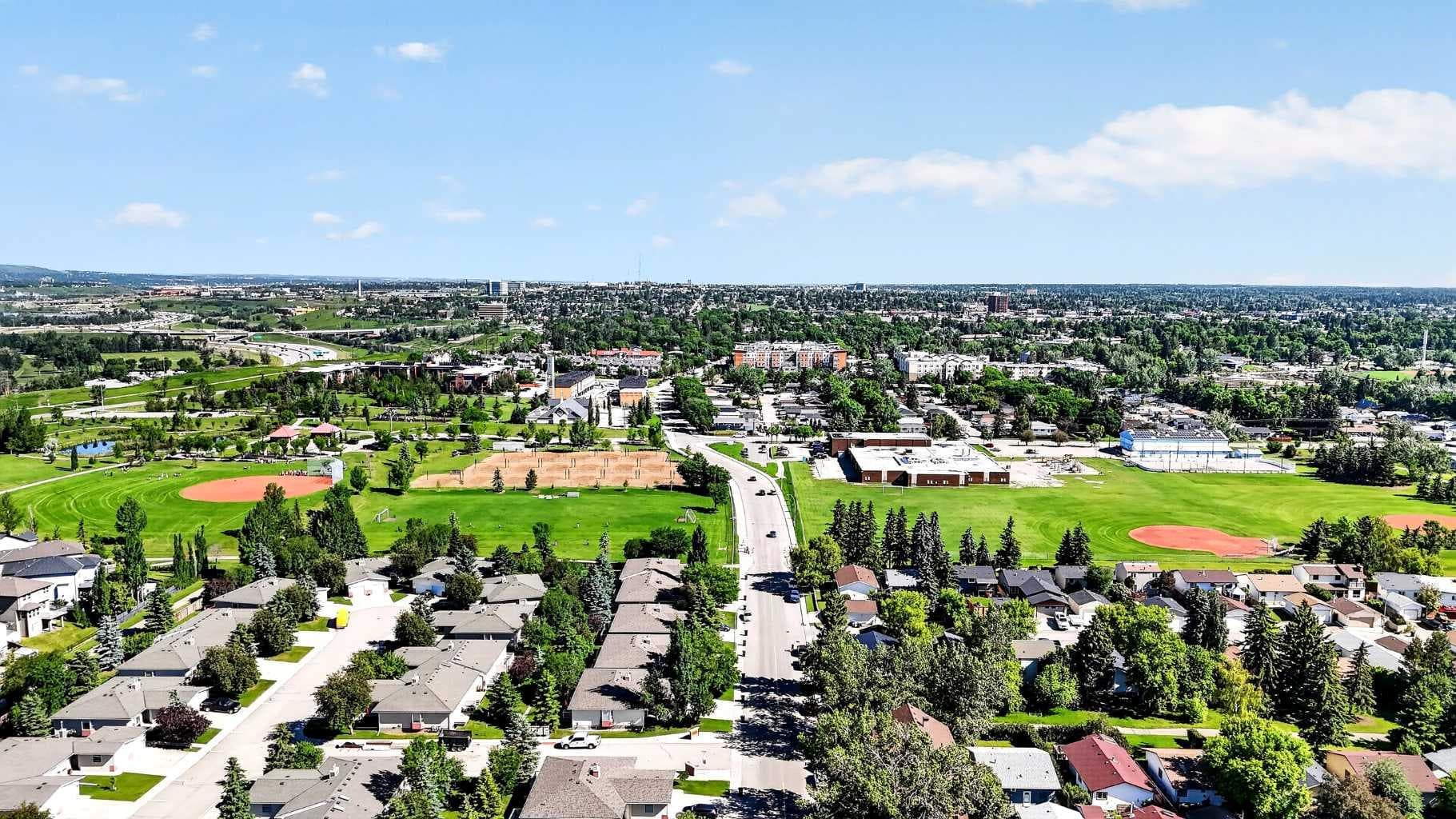 105, 5105 Valleyview Park SE