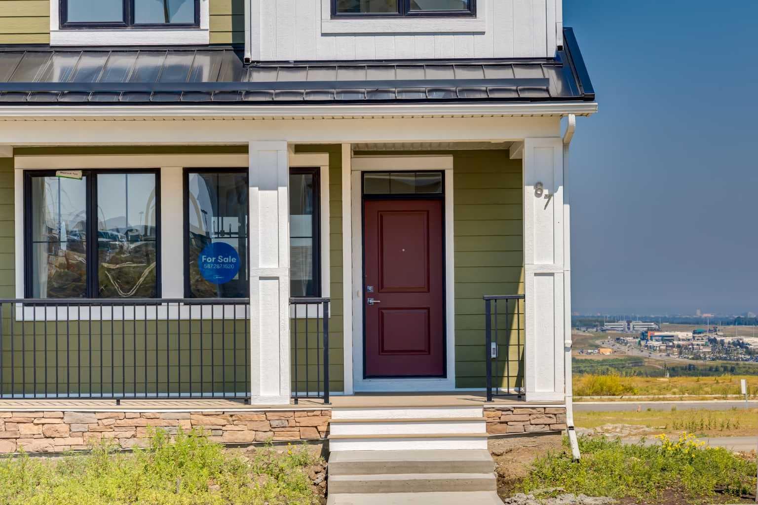 87 Bluerock Terrace SW