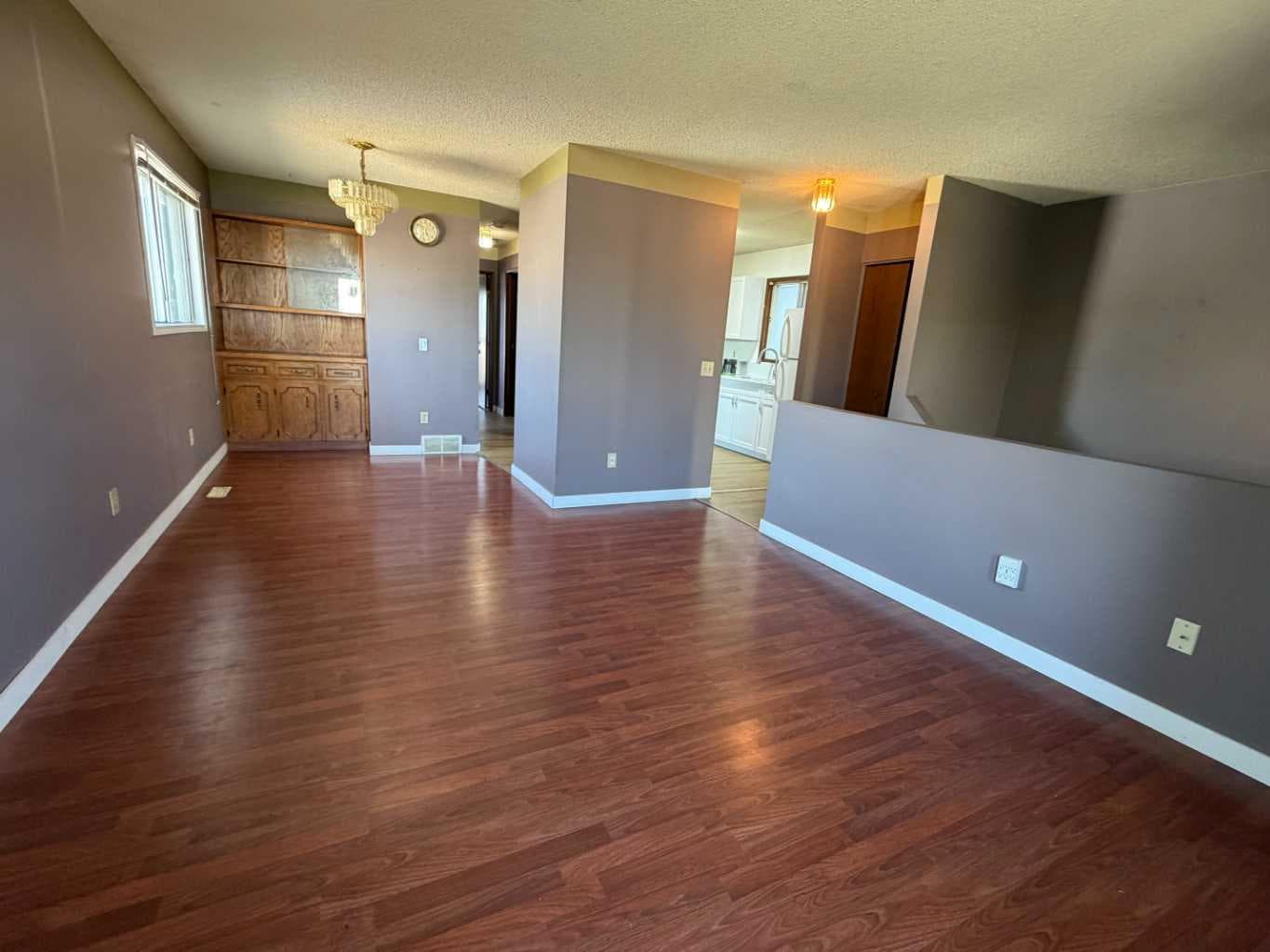 250 Falmere Way NE
