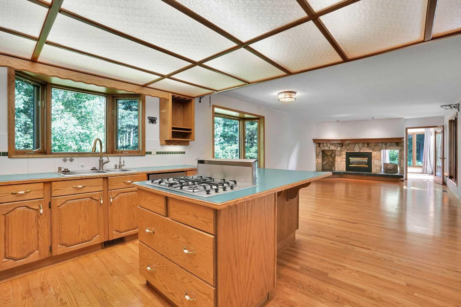 27 Elk Valley Place 