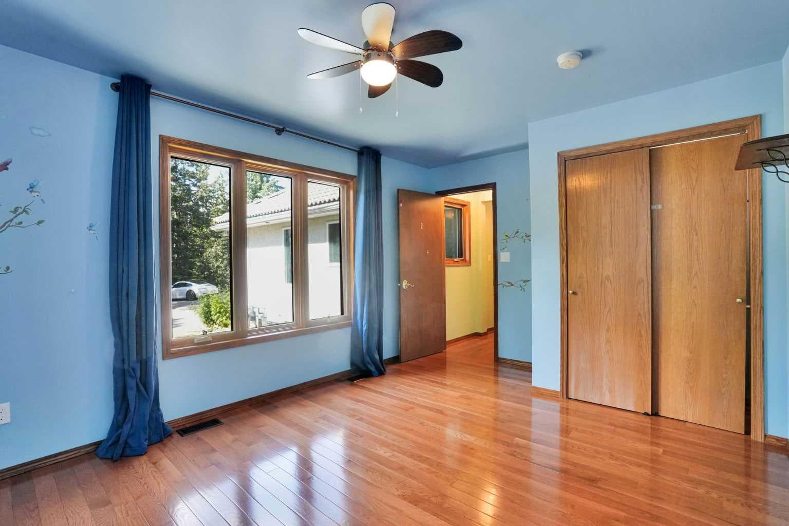 27 Elk Valley Place 