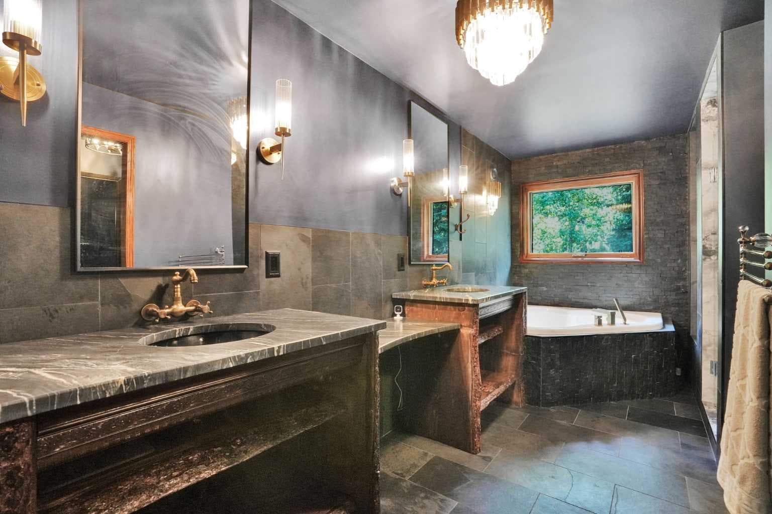 27 Elk Valley Place 