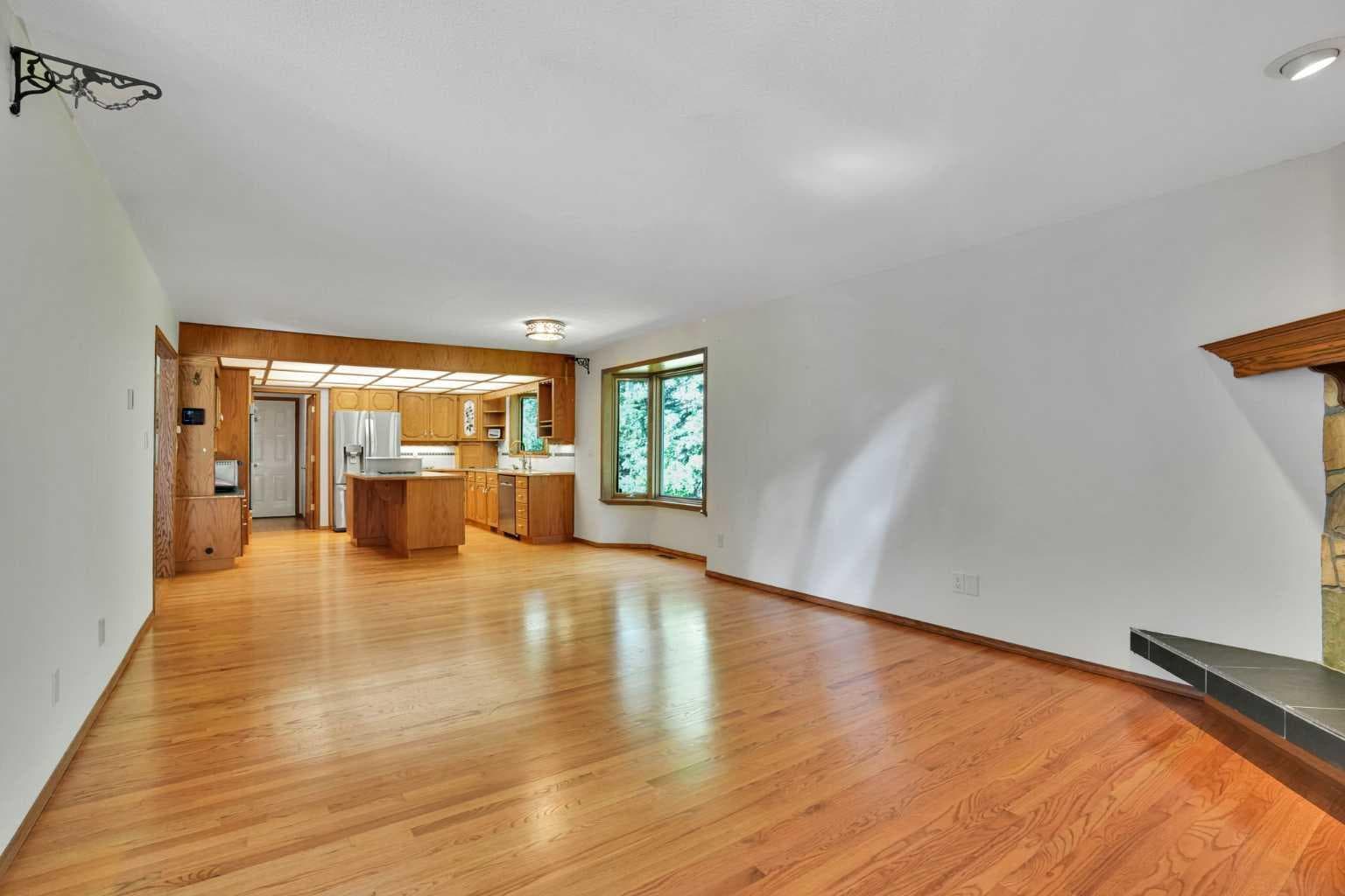 27 Elk Valley Place 