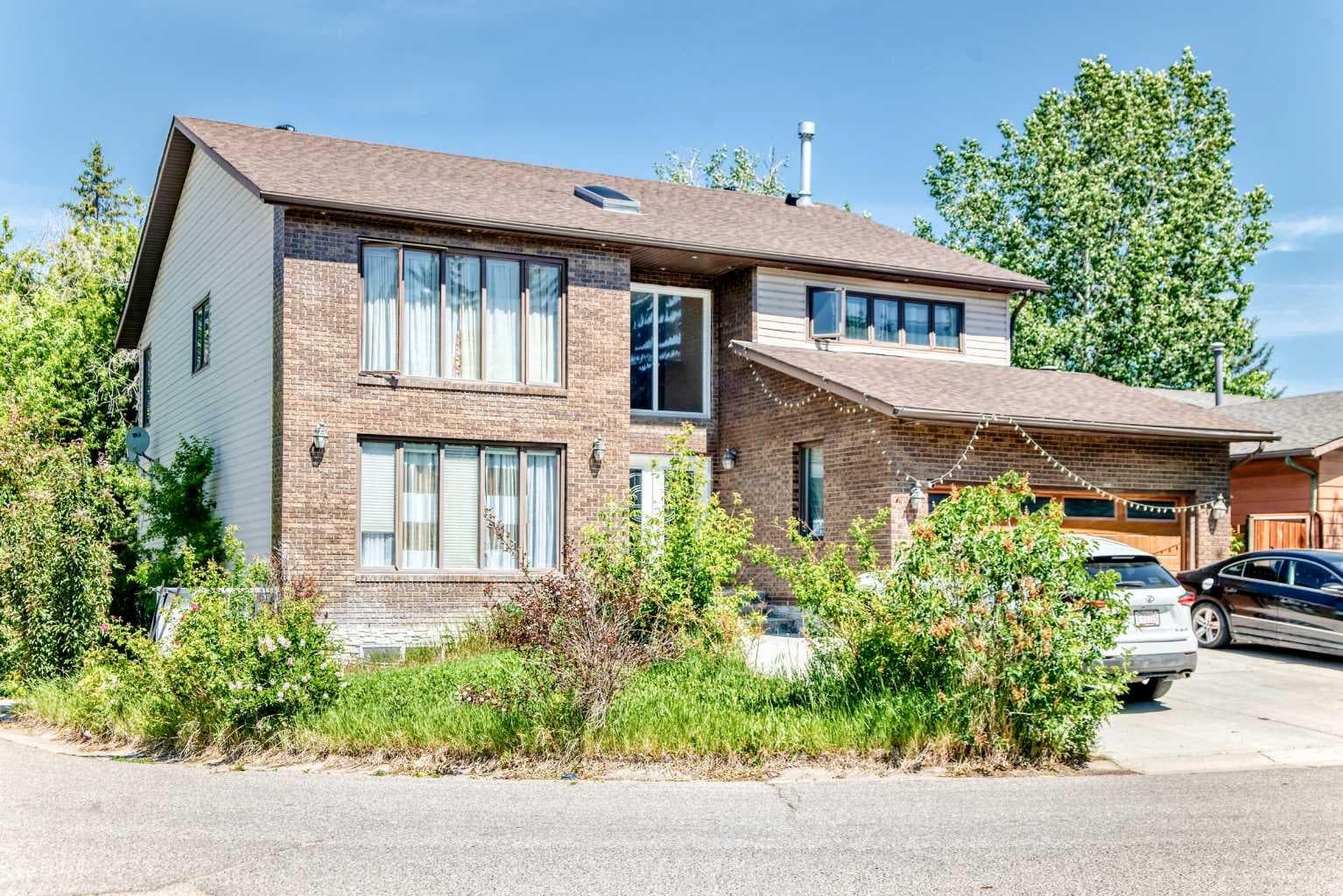 204 Deer Ridge Way SE