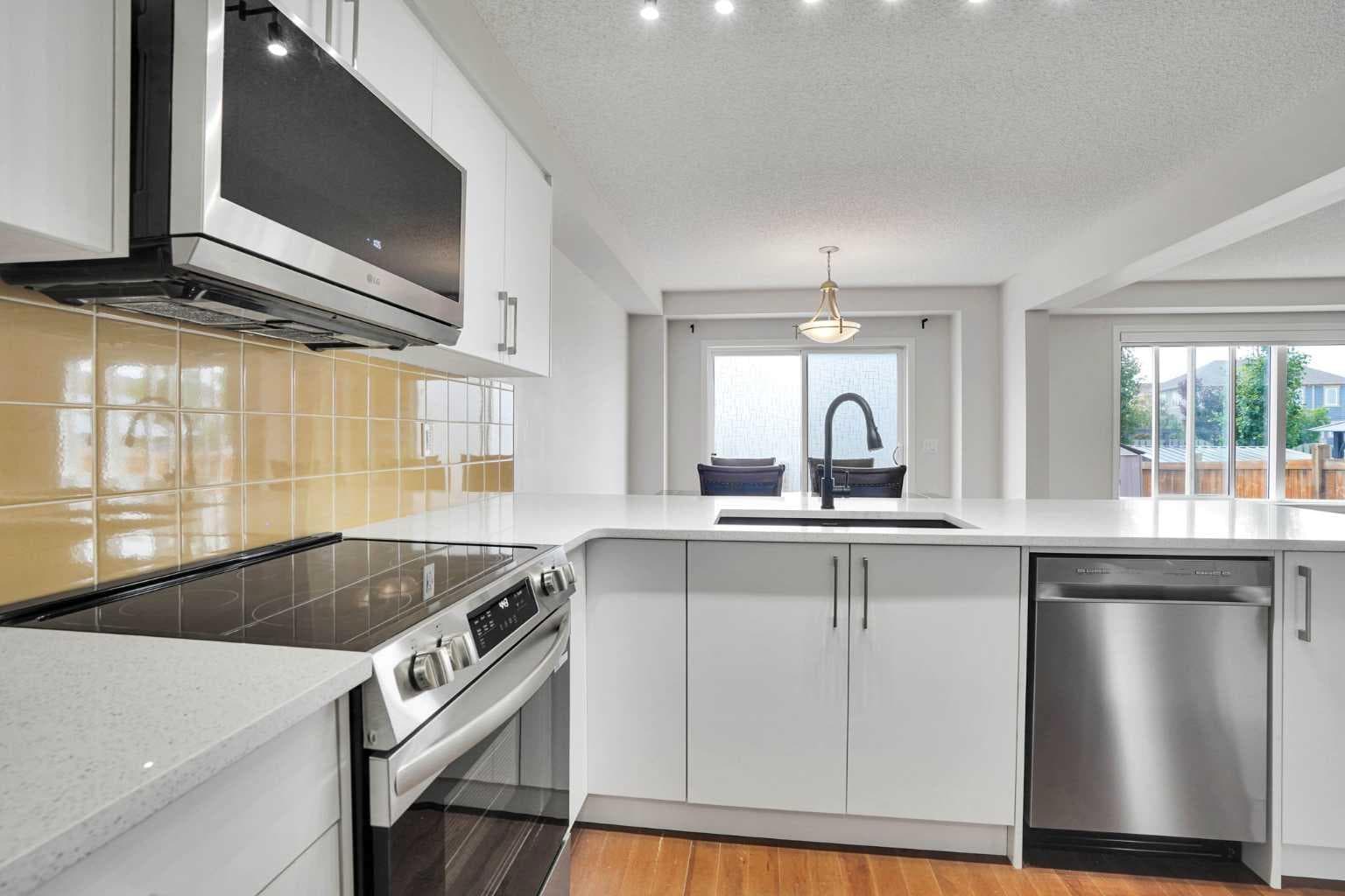 209 Windford Park SW