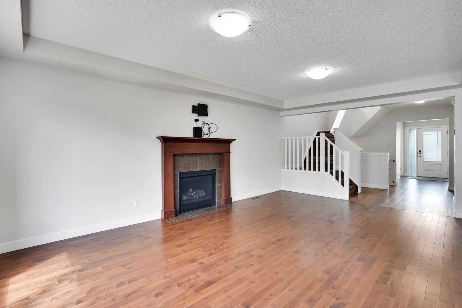 209 Windford Park SW