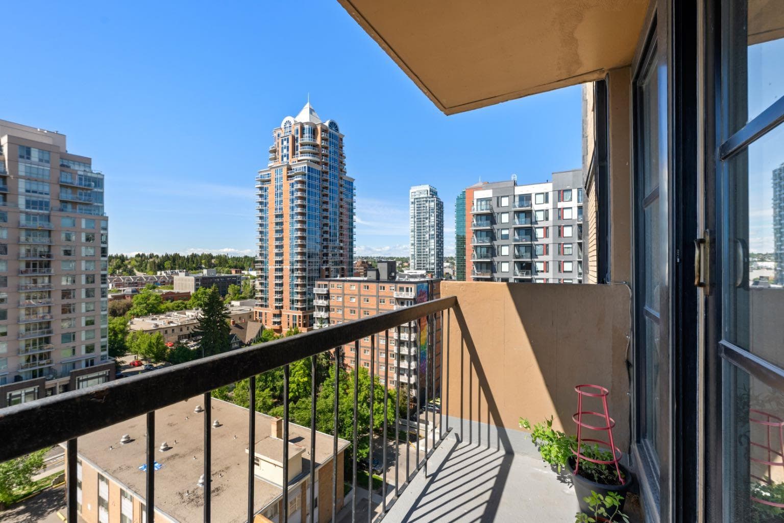 1206, 733 14 Avenue SW