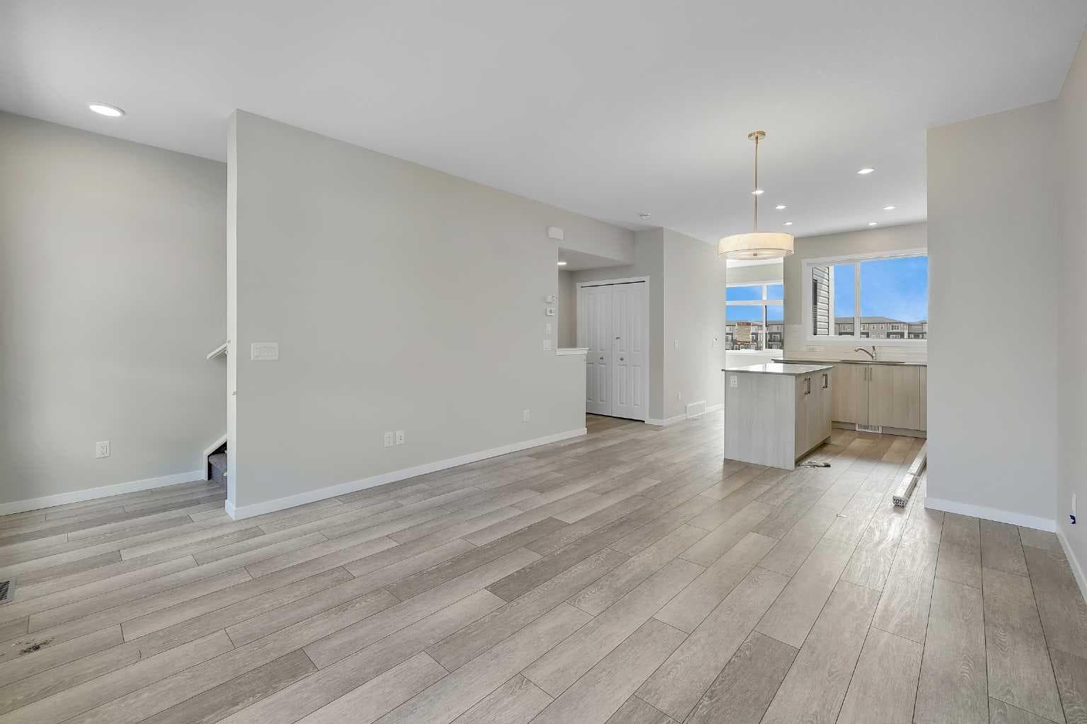 302, 1350 Cornerstone Street NE