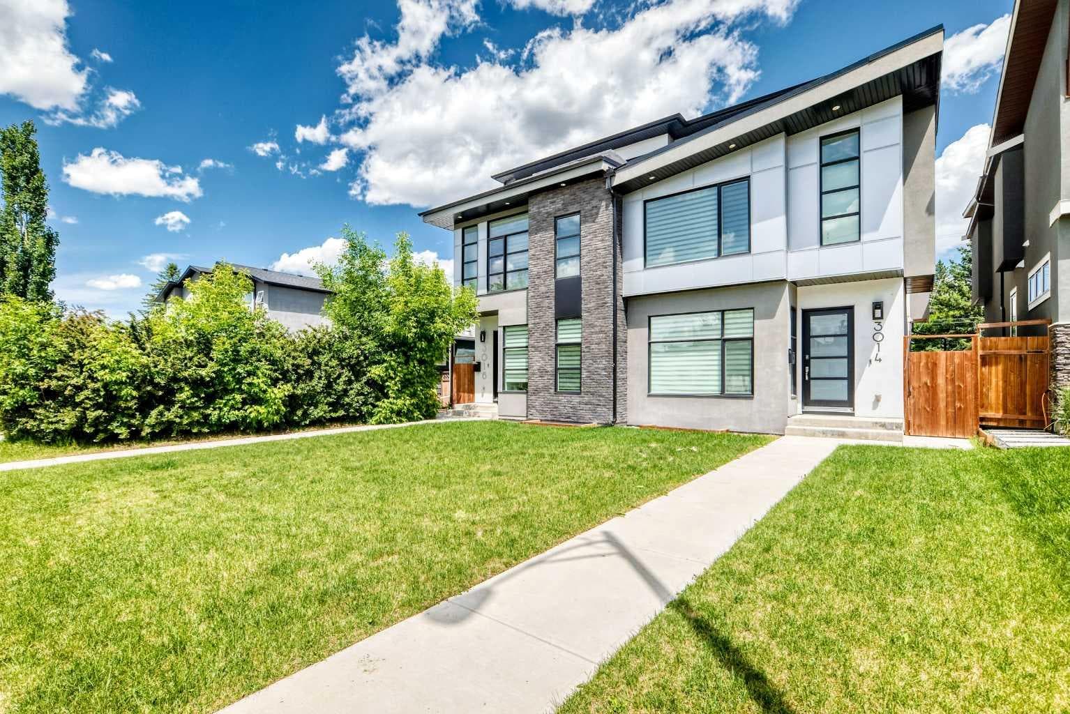 3014 Cochrane Road NW