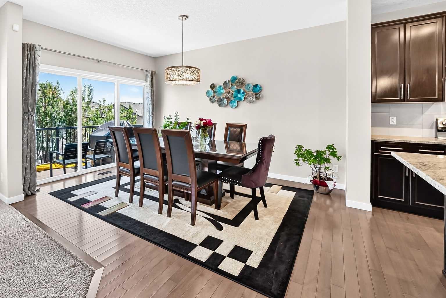 56 PANATELLA Parade NW
