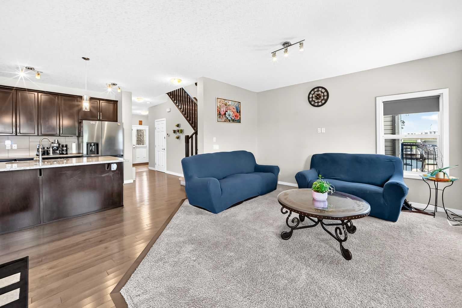56 PANATELLA Parade NW