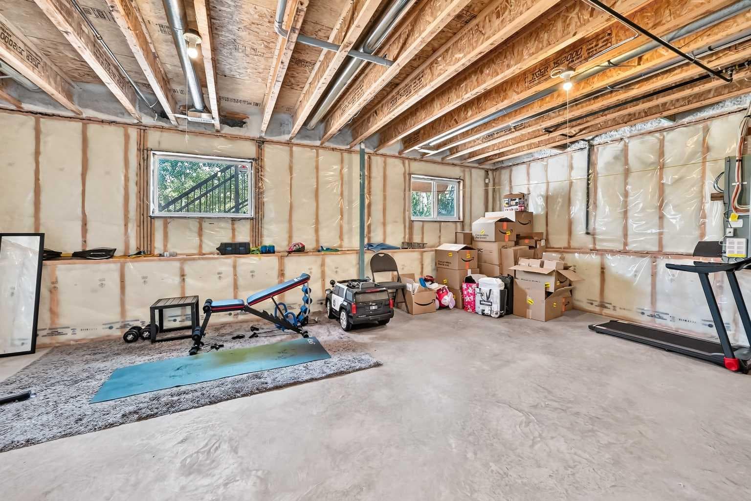 56 PANATELLA Parade NW