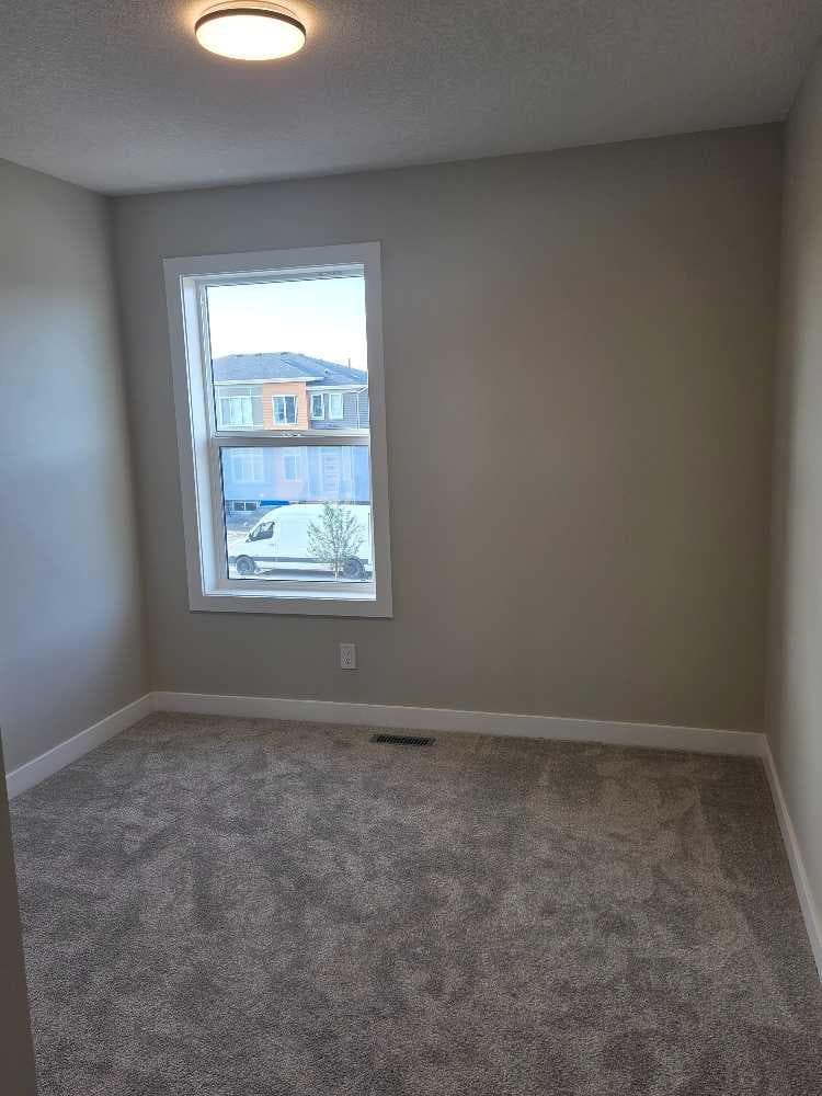 1130 Cobblestone Boulevard SW