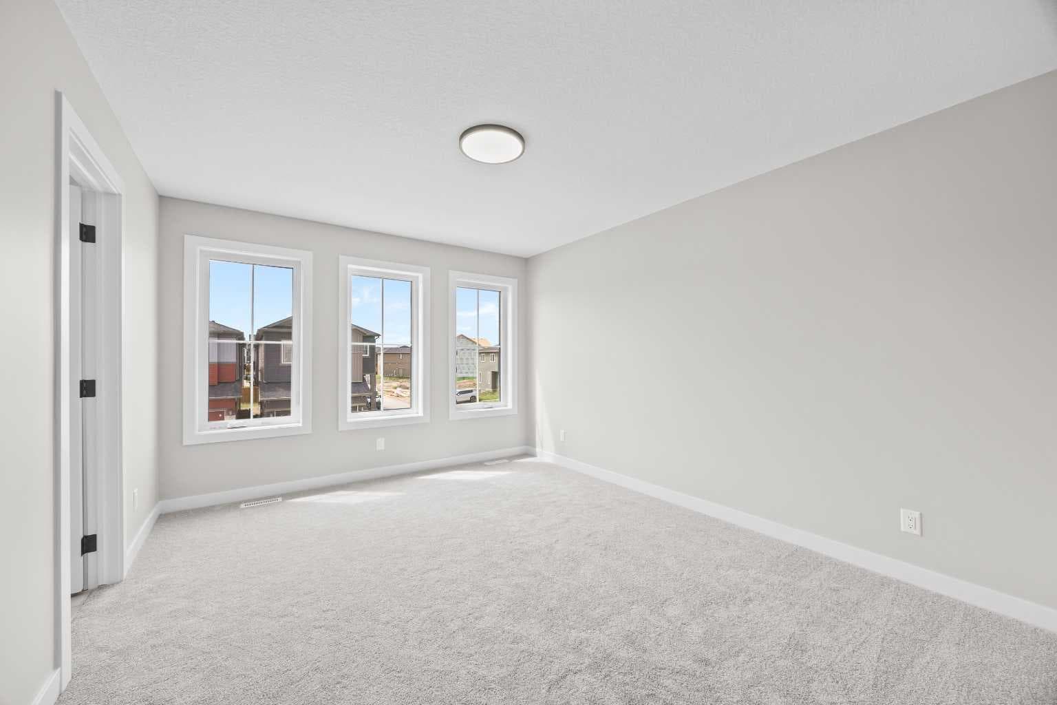 72 Amblefield View NW