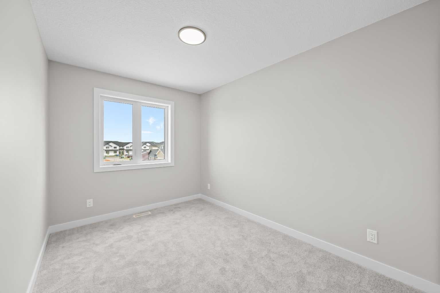 72 Amblefield View NW