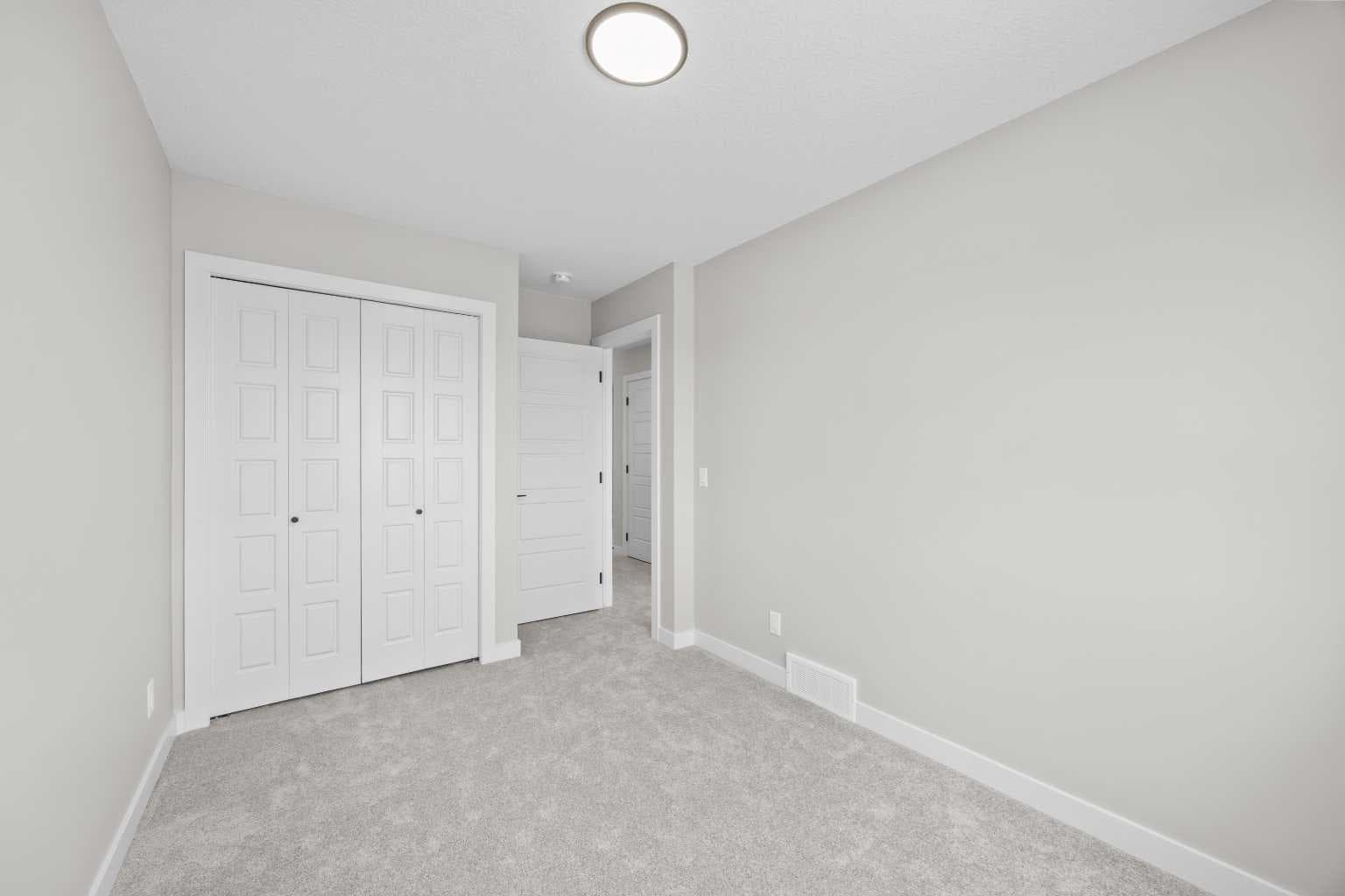 72 Amblefield View NW