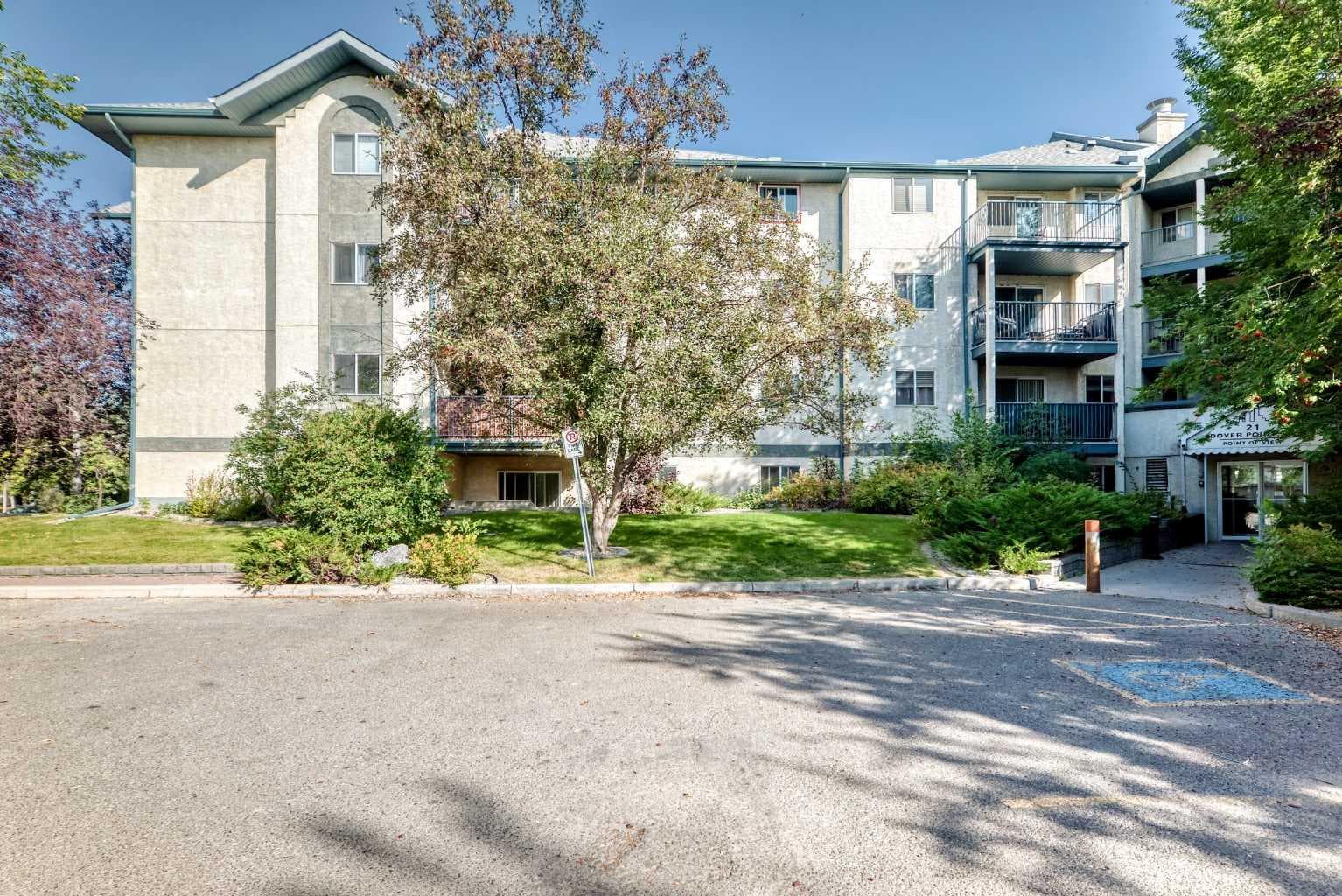 105, 21 Dover Point SE