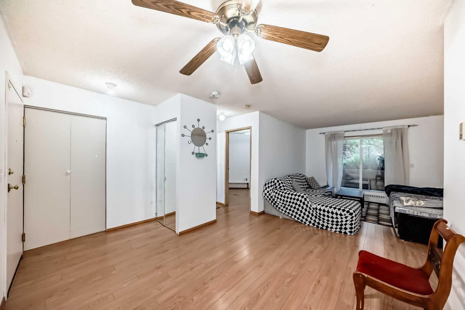 105, 21 Dover Point SE