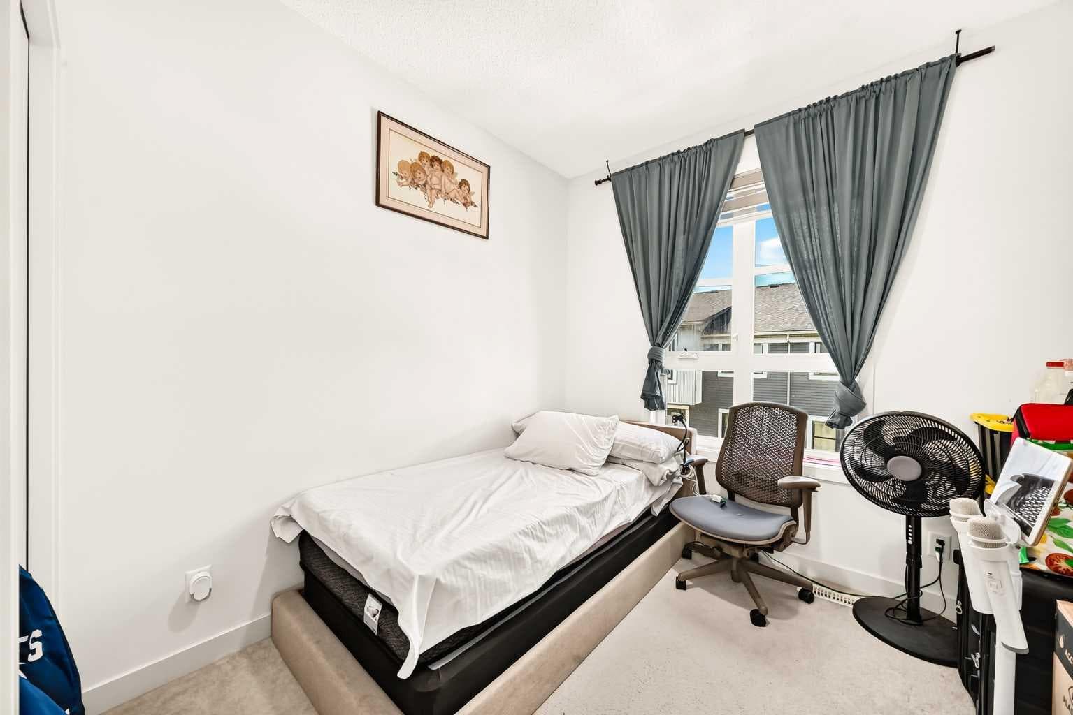2209, 100 Walgrove Court SE