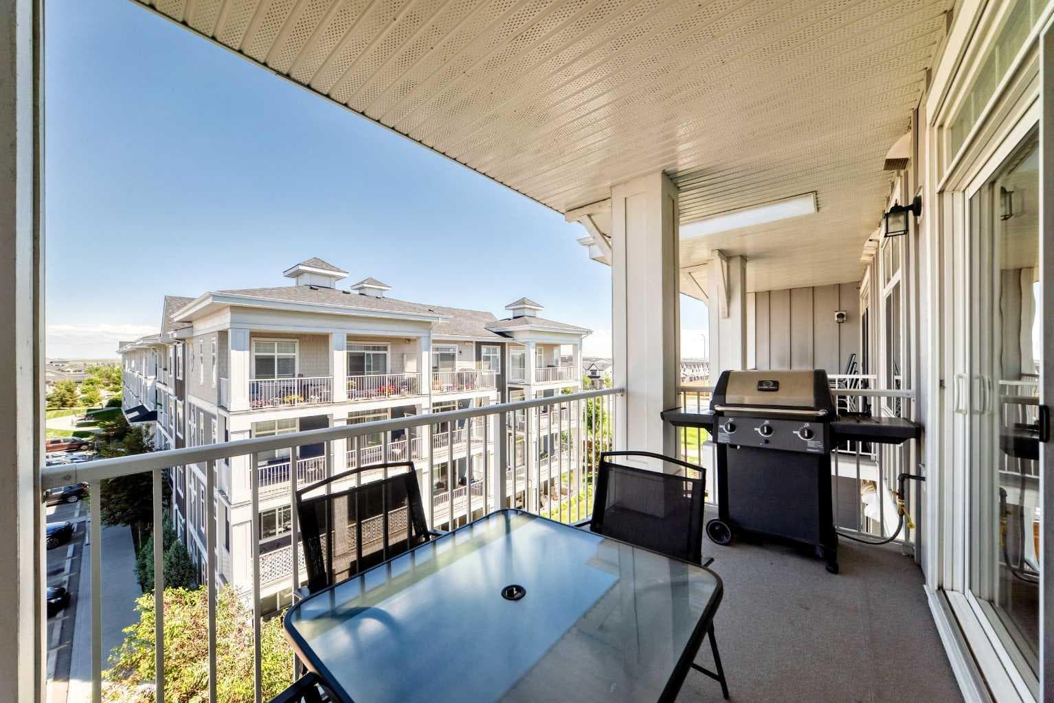 402, 300 Auburn Meadows Common SE