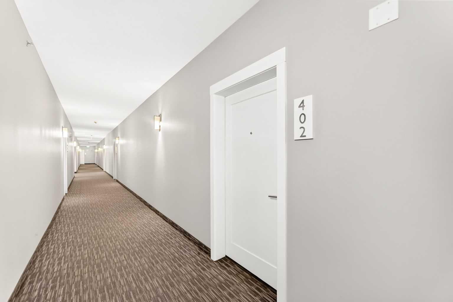 402, 300 Auburn Meadows Common SE