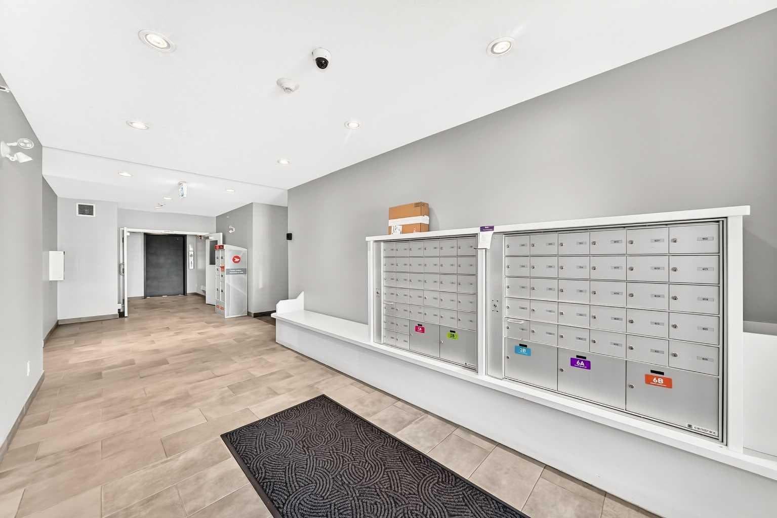 402, 300 Auburn Meadows Common SE